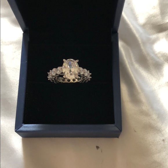 italo jewlery Jewelry - Italo ring  💍